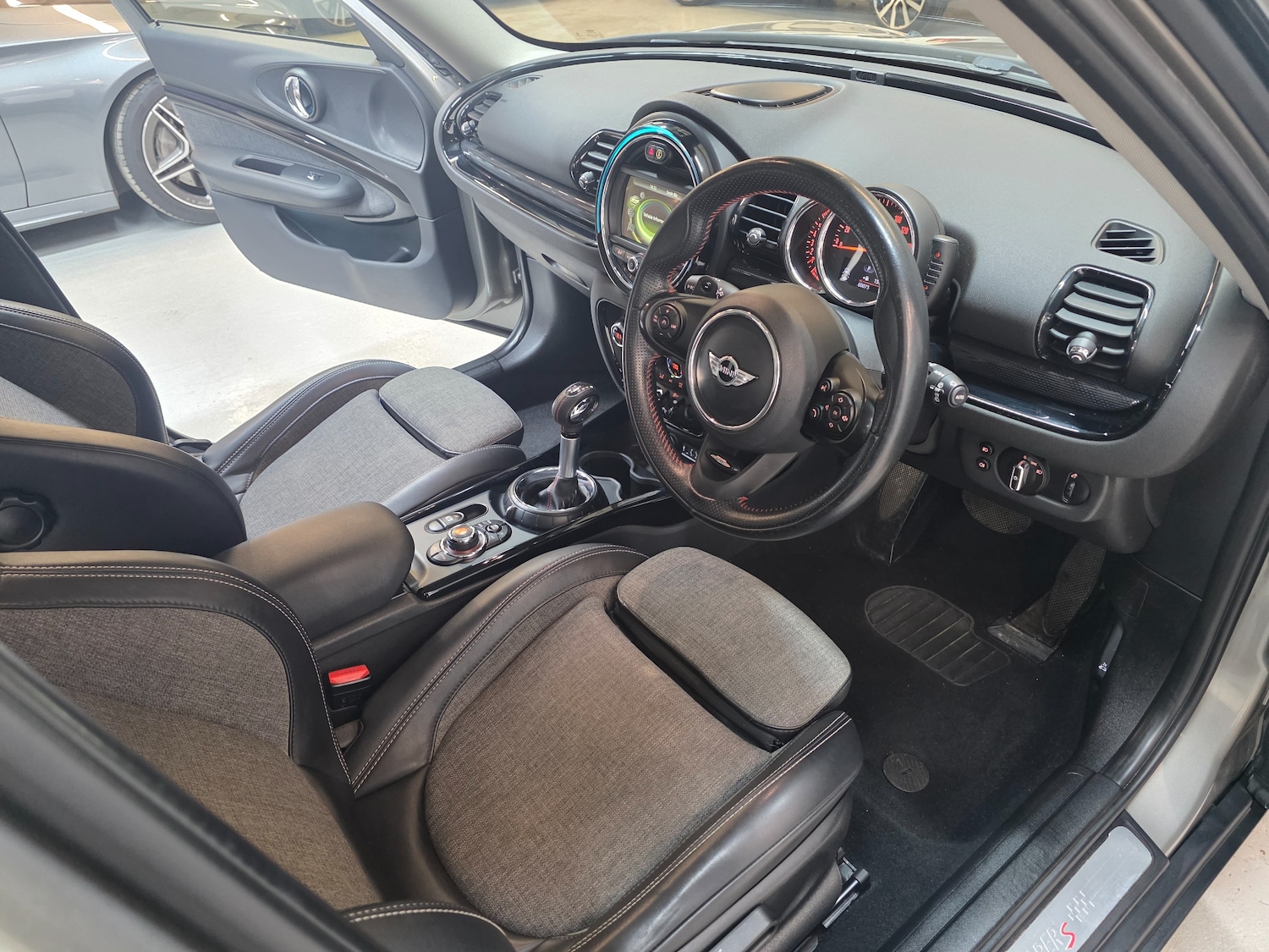 Used MINI Clubman 2017 for sale - 77247698: Photo 2