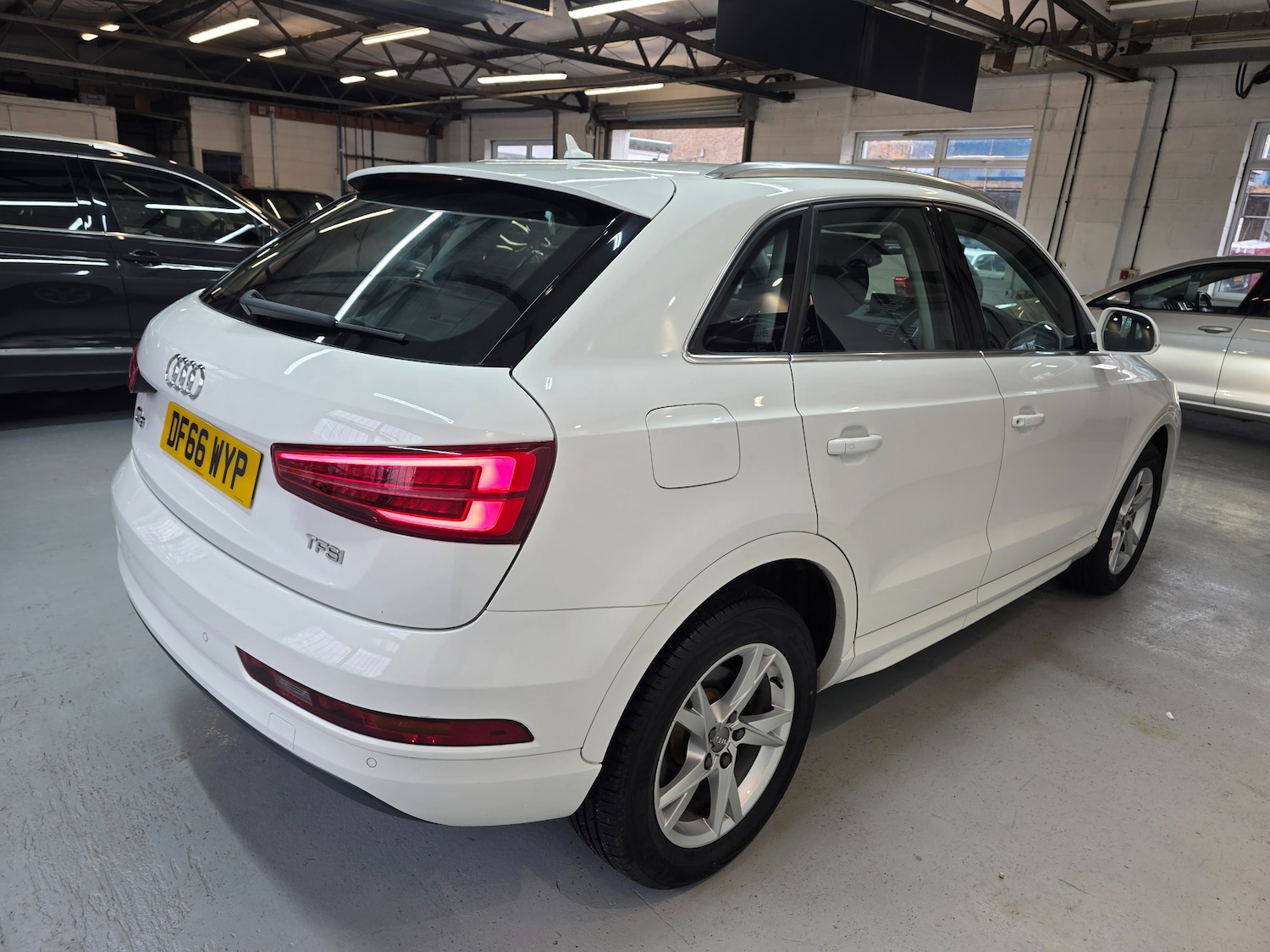Used Audi Q3 2016 for sale - 77247699: Photo 6