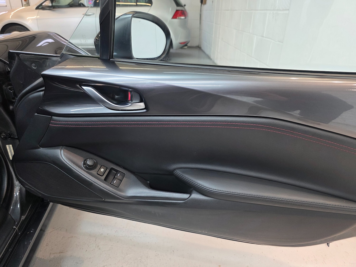 Used Mazda MX-5 2017 for sale - 77247697: Photo 33