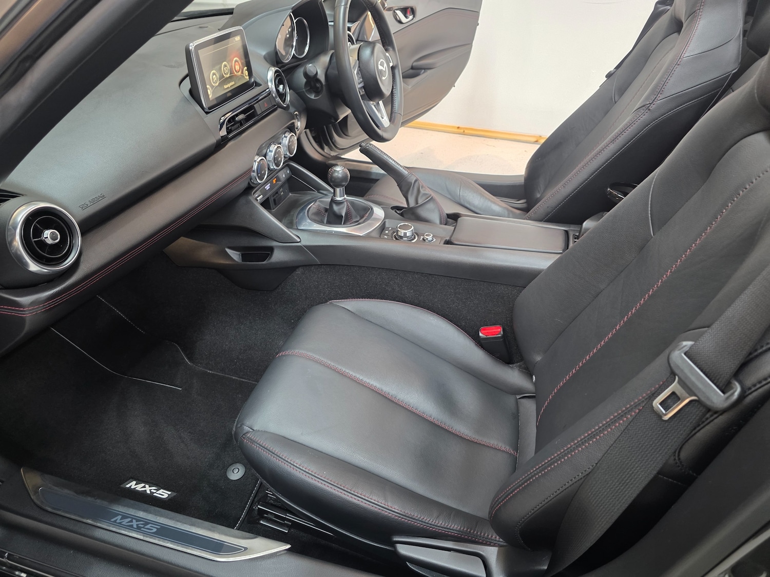 Used Mazda MX-5 2017 for sale - 77247697: Photo 43