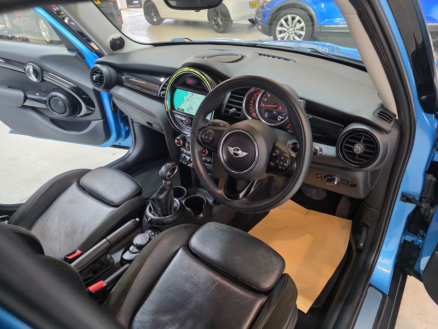 Used MINI Hatch 2017 for sale - 77685877: Photo 28