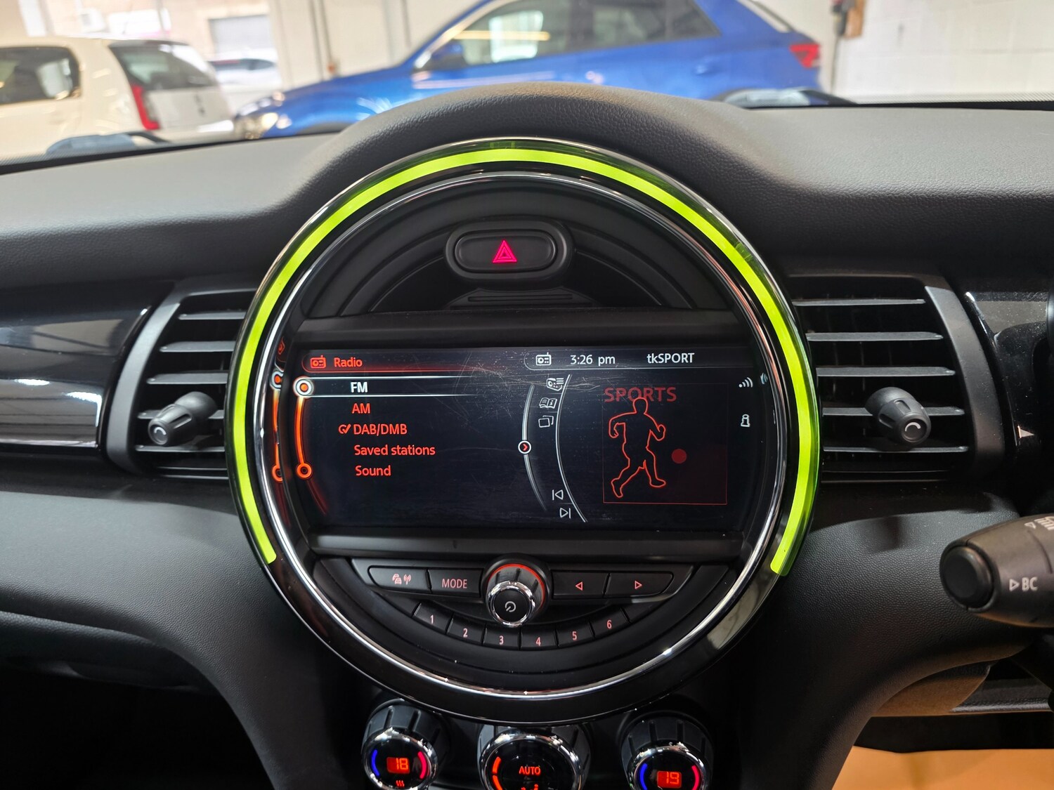 Used MINI Hatch 2017 for sale - 77685877: Photo 44