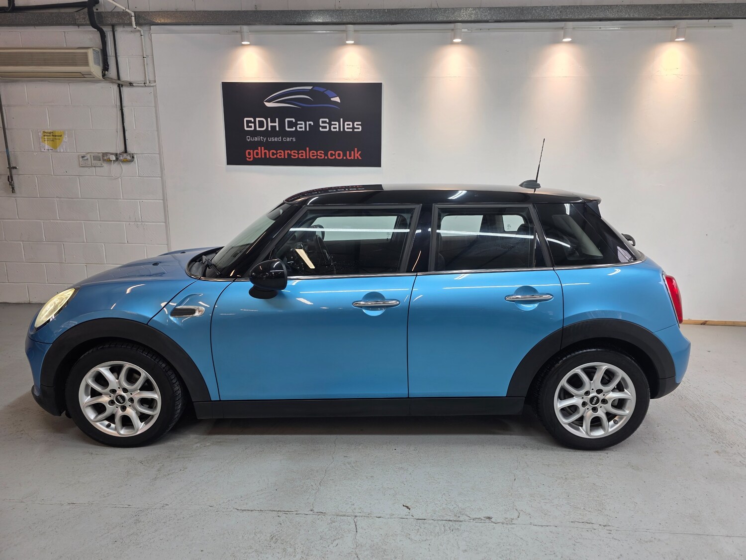 Used MINI Hatch 2017 for sale - 77685877: Photo 7