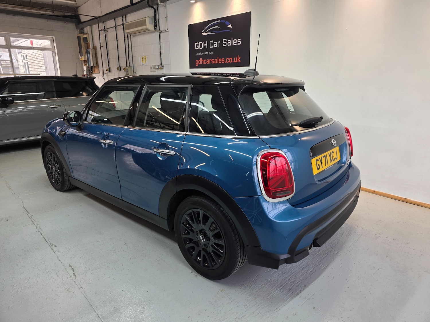 Used MINI Hatch 2021 for sale - 77077406: Photo 3