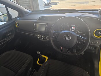 Used Toyota Yaris 2017 for sale - 78367473: Photo