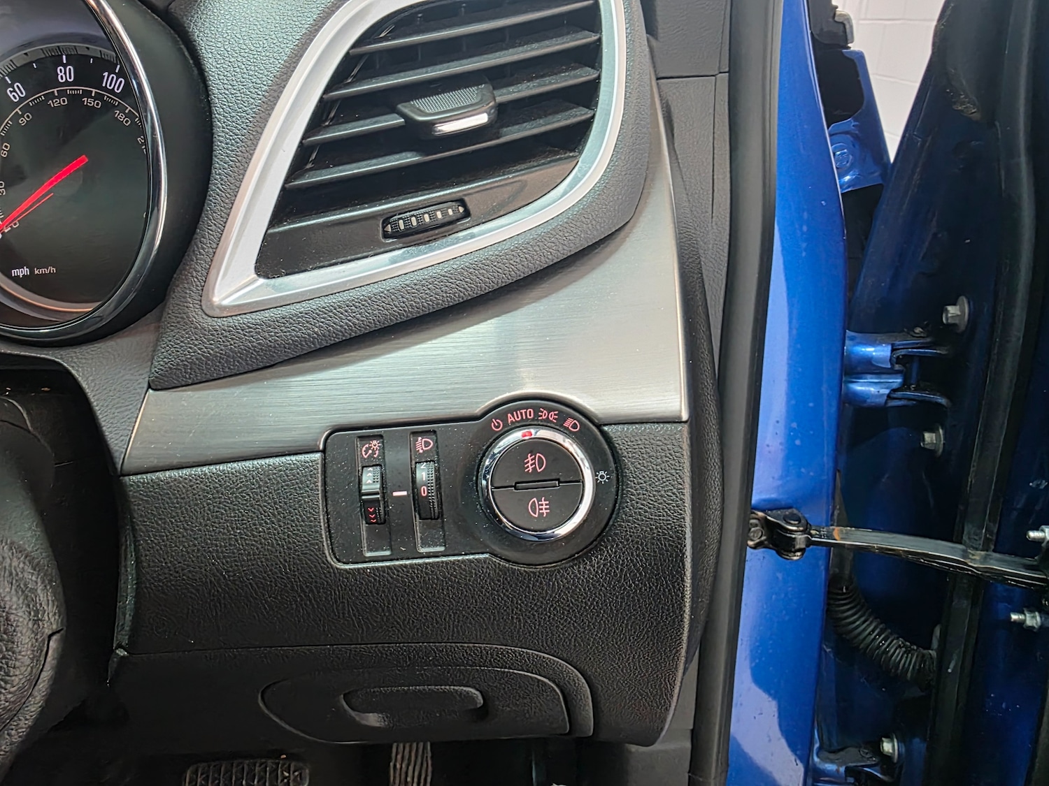 Used Vauxhall Mokka 2016 for sale - 77247702: Photo 33