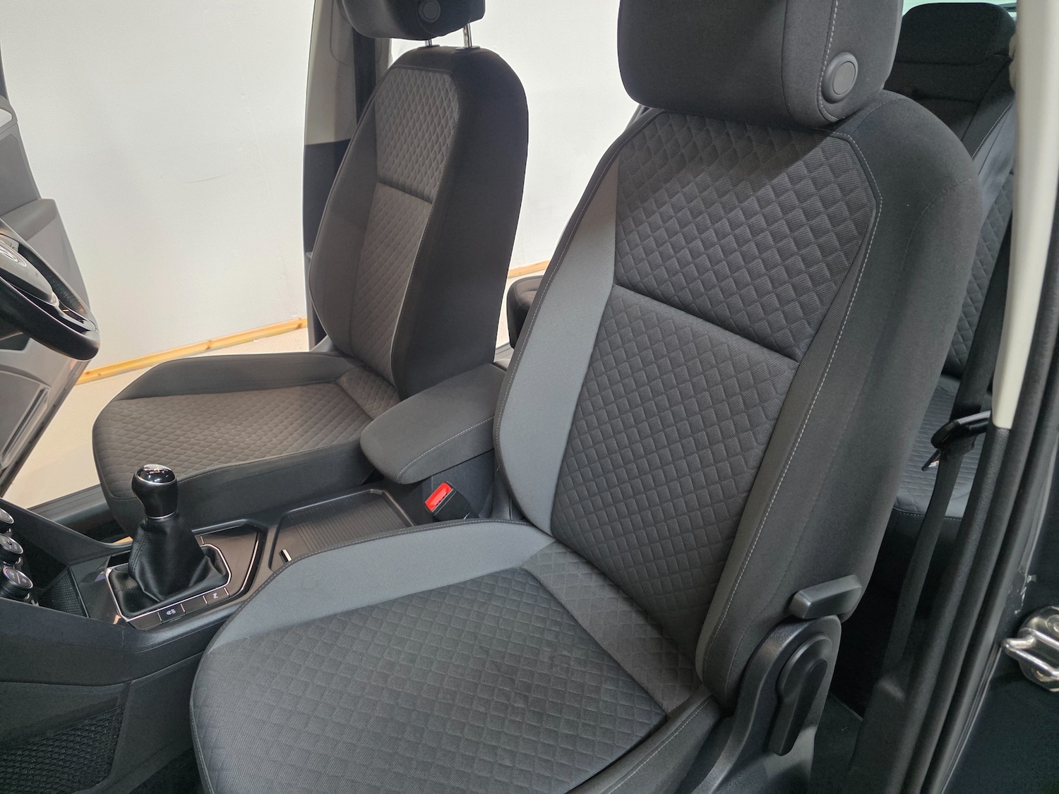 Used Volkswagen Tiguan 2017 for sale - 77247695: Photo 43