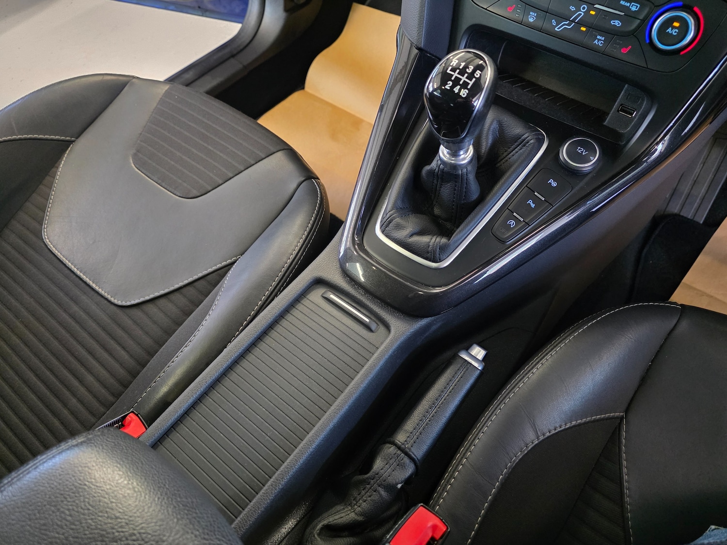 Used Ford Focus 2016 for sale - 77942191: Photo 18