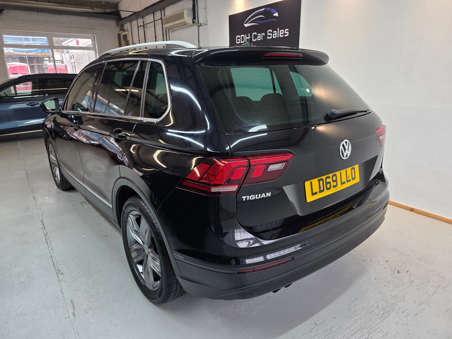 Used Volkswagen Tiguan 2019 for sale - 77247694: Photo 17