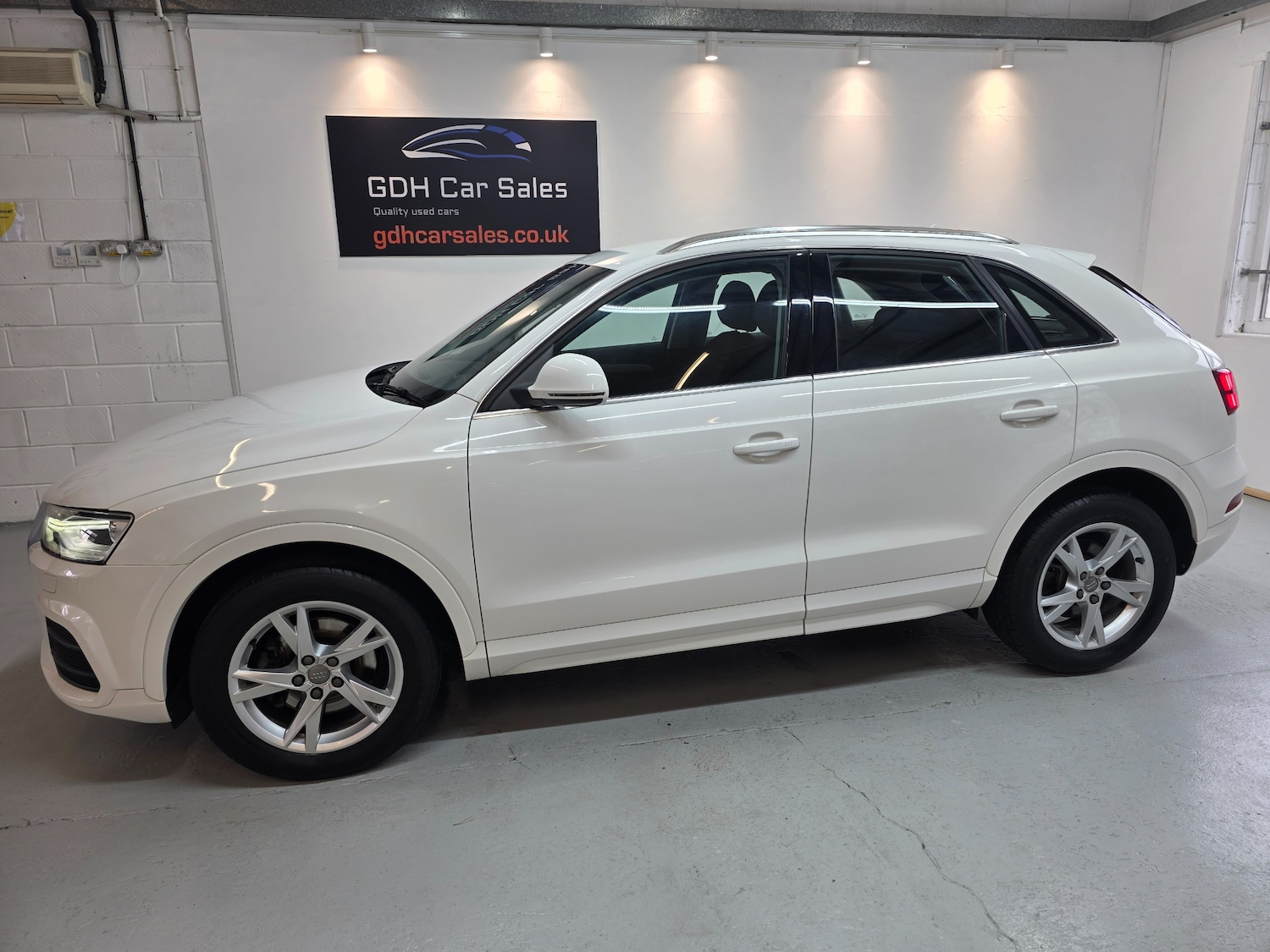 Used Audi Q3 2016 for sale - 76863067: Photo 15
