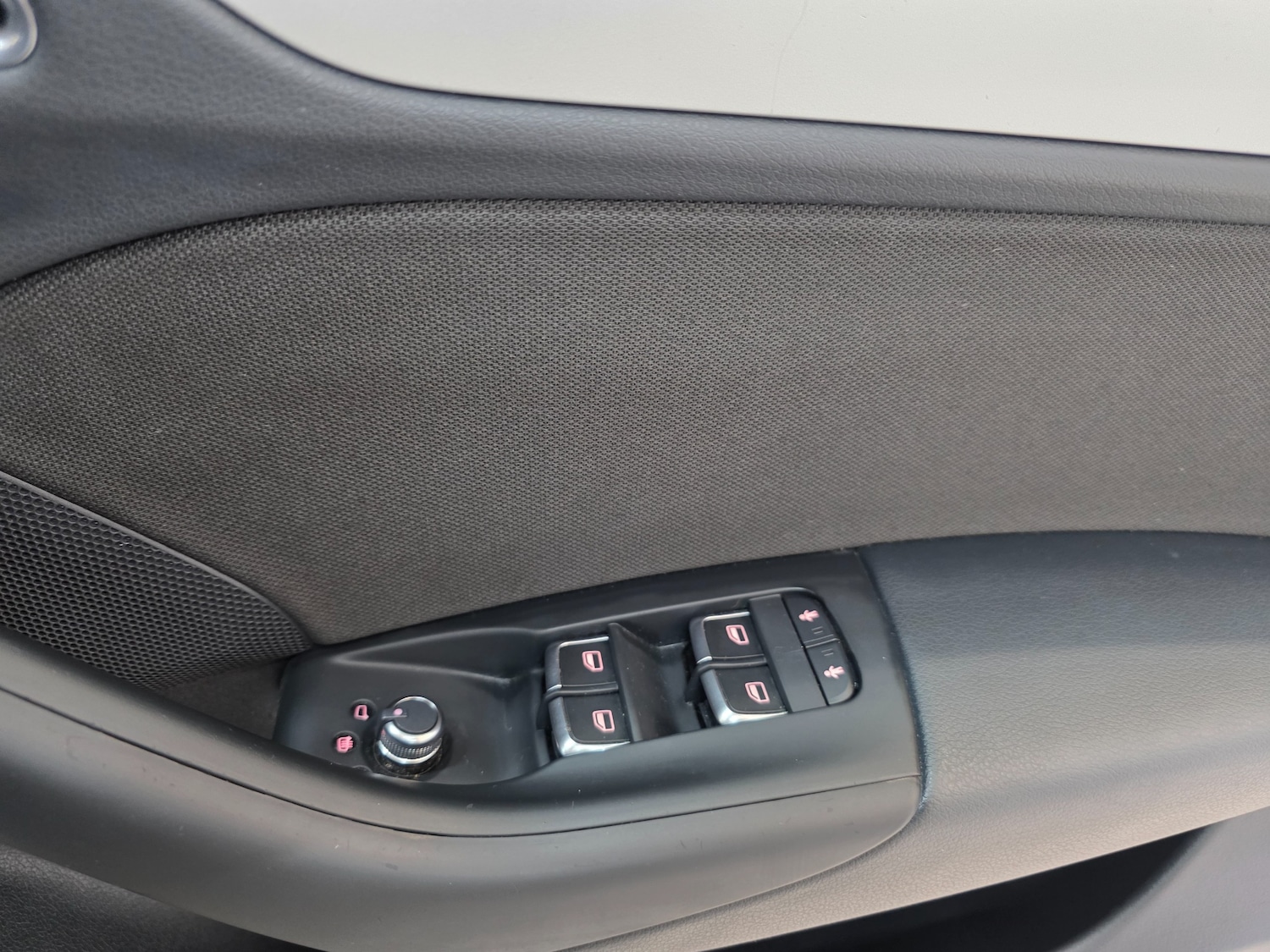 Used Audi Q3 2016 for sale - 76863067: Photo 48