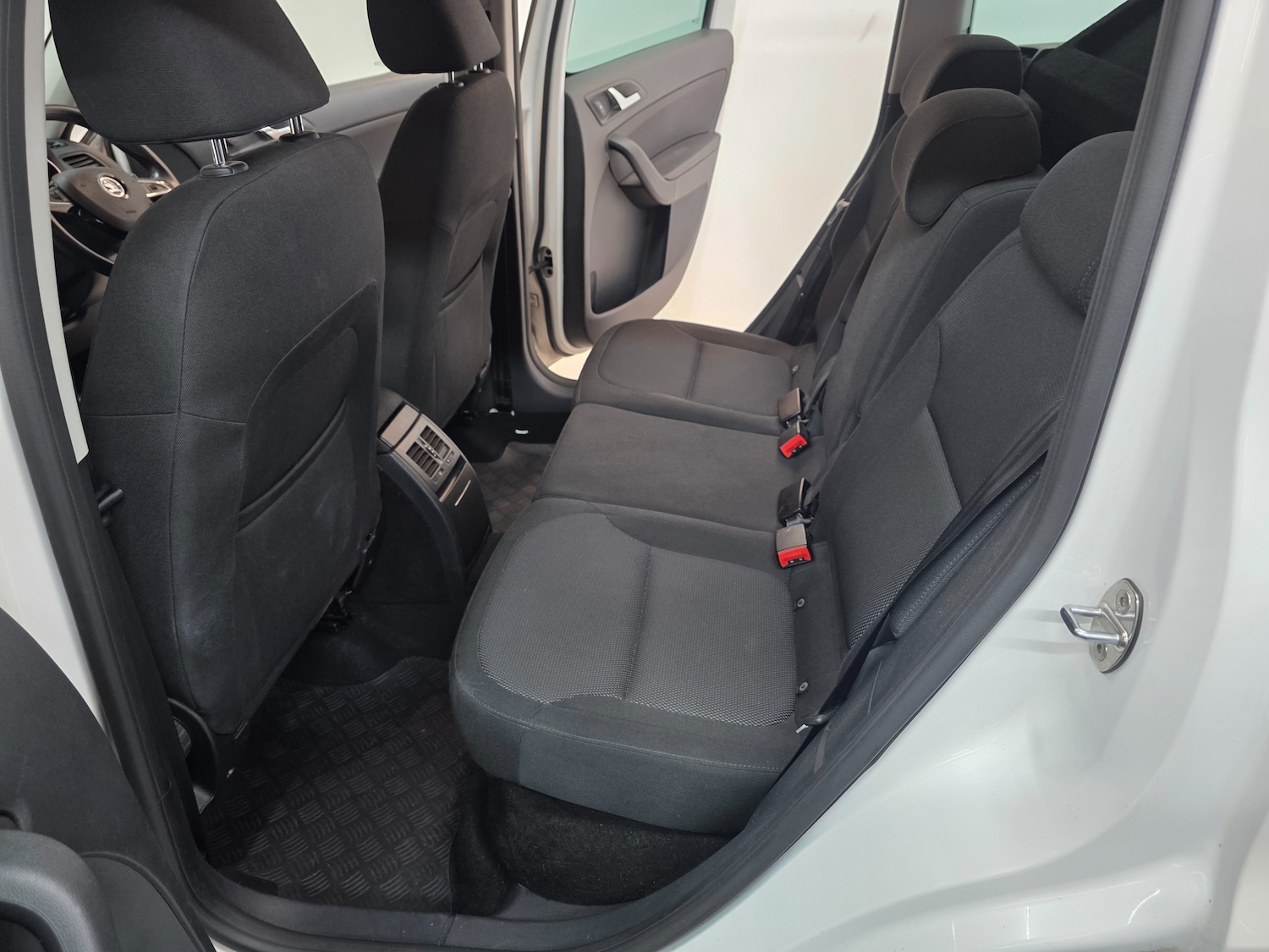 Used Skoda Yeti 2015 for sale - 77247705: Photo 26