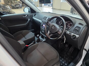 Used Skoda Yeti 2015 for sale - 77247705: Photo