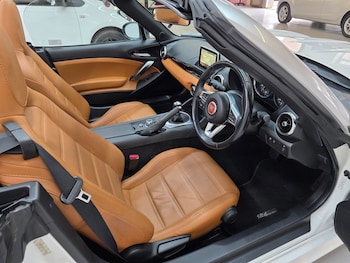 Used Fiat 124 Spider 2018 for sale - 75536094: Photo