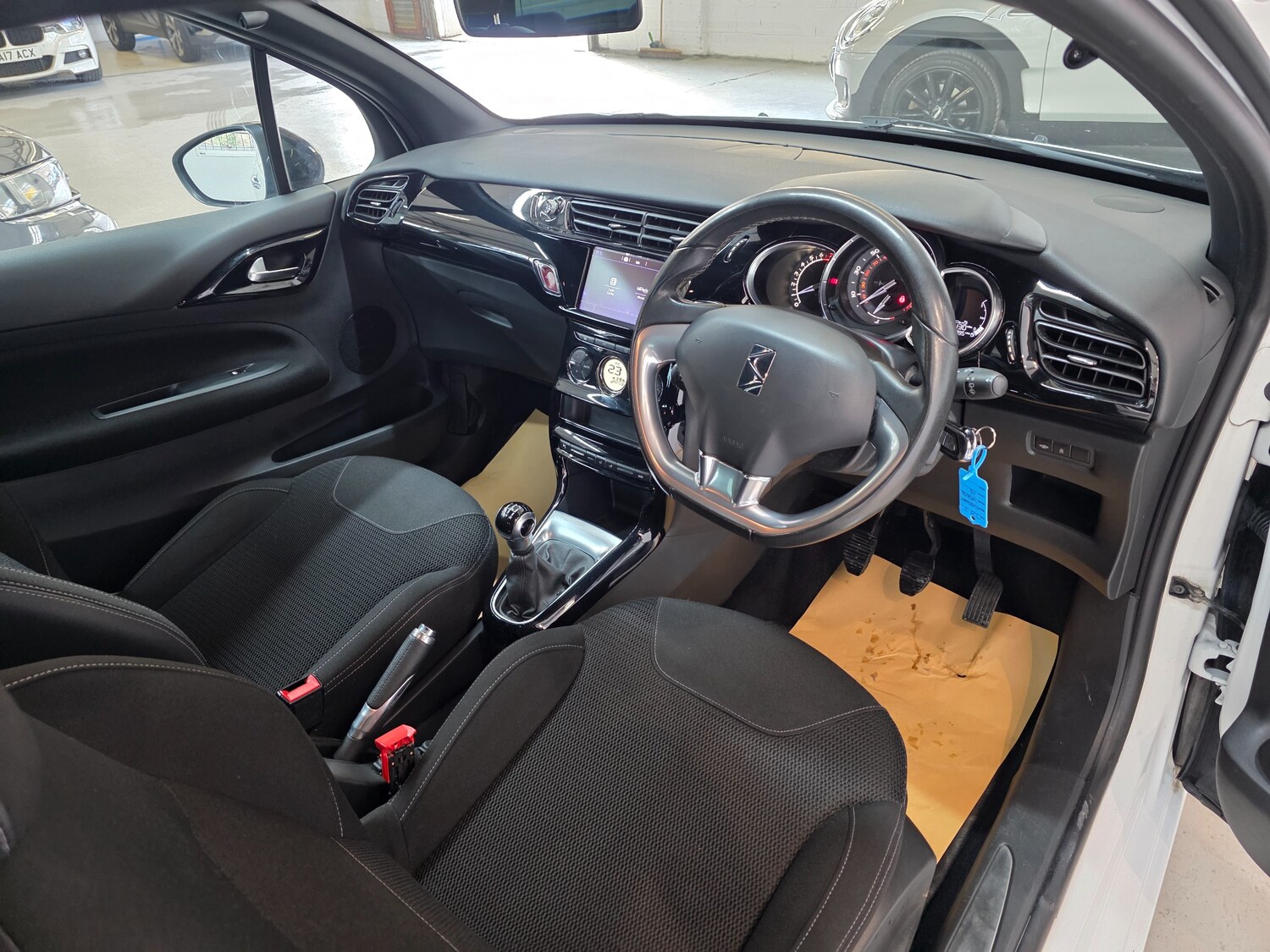 Used DS Automobiles DS 3 2017 for sale - 77493742: Photo 25