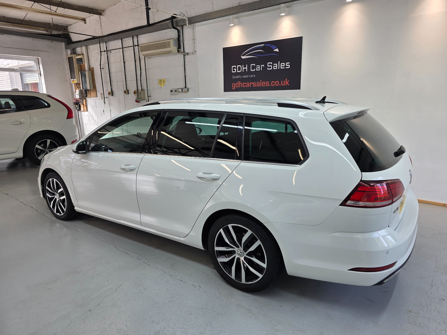 Used Volkswagen Golf 2017 for sale - 76604324: Photo 13