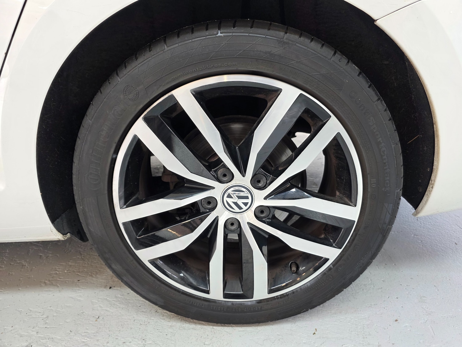 Used Volkswagen Golf 2017 for sale - 76604324: Photo 22