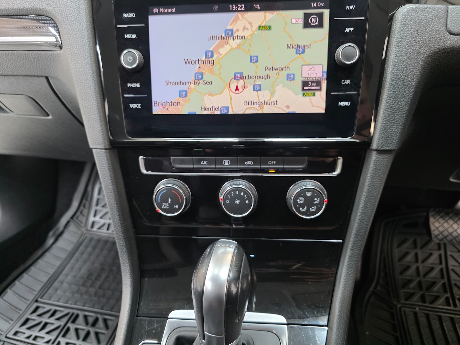 Used Volkswagen Golf 2017 for sale - 76604324: Photo 35