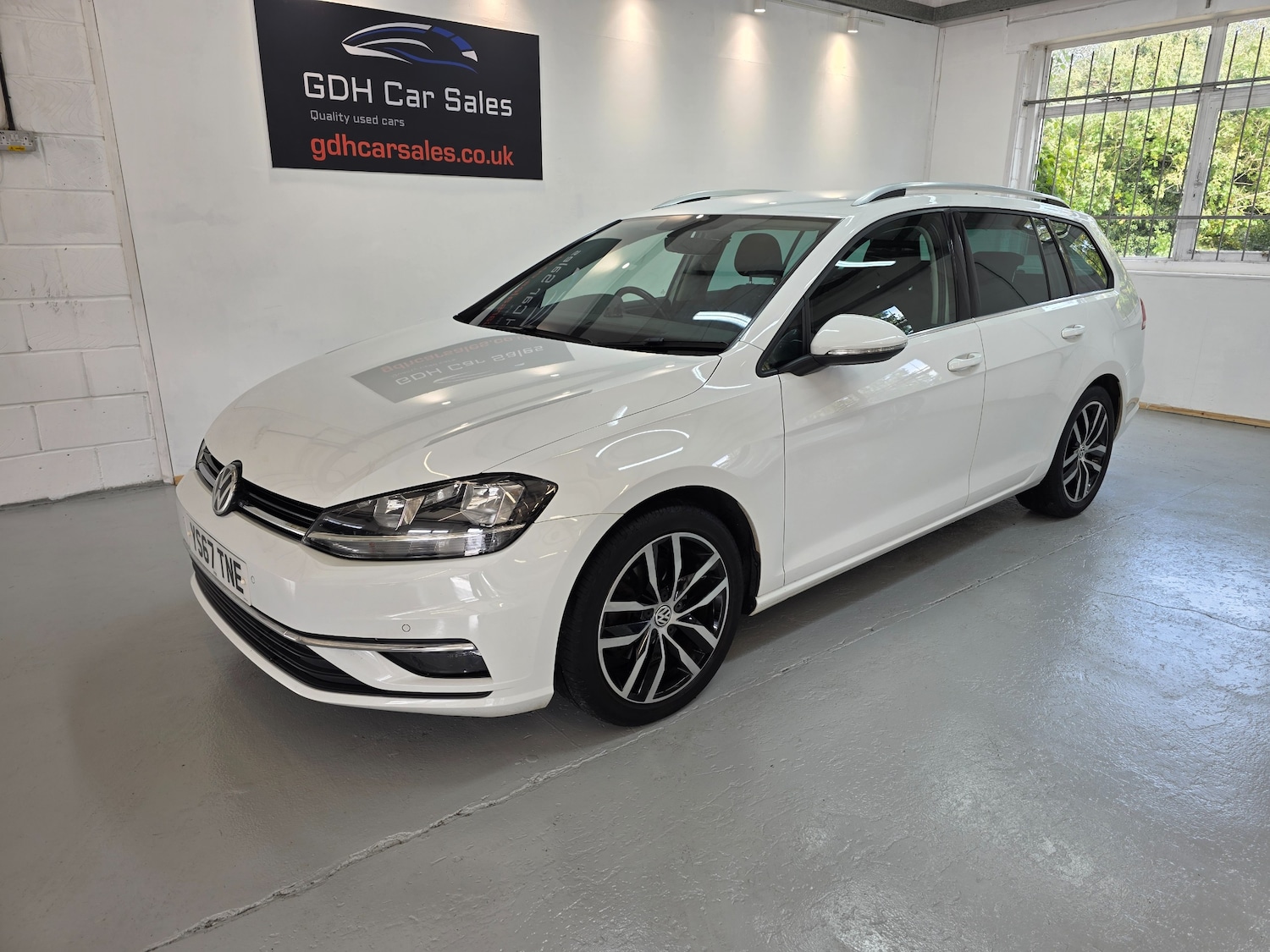 Used Volkswagen Golf 2017 for sale - 76604324: Photo 7