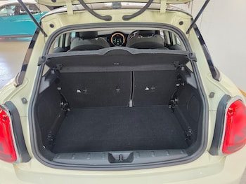 Used MINI Hatch 2018 for sale - 79400625: Photo