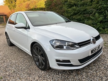 Volkswagen - Golf