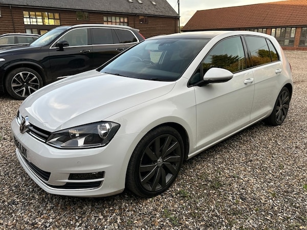 Used Volkswagen Golf for sale - 76246063: Photo 2