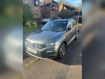 Volkswagen T-Roc feature image