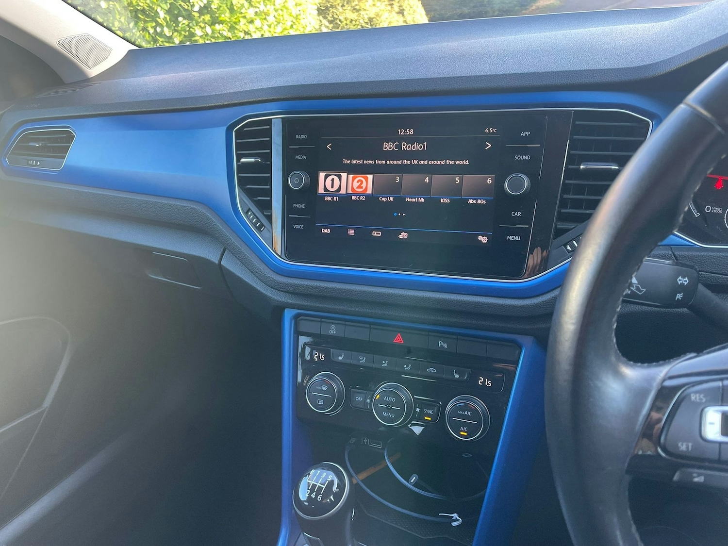 Used Volkswagen T-Roc 2018 for sale - 77249366: Photo 4