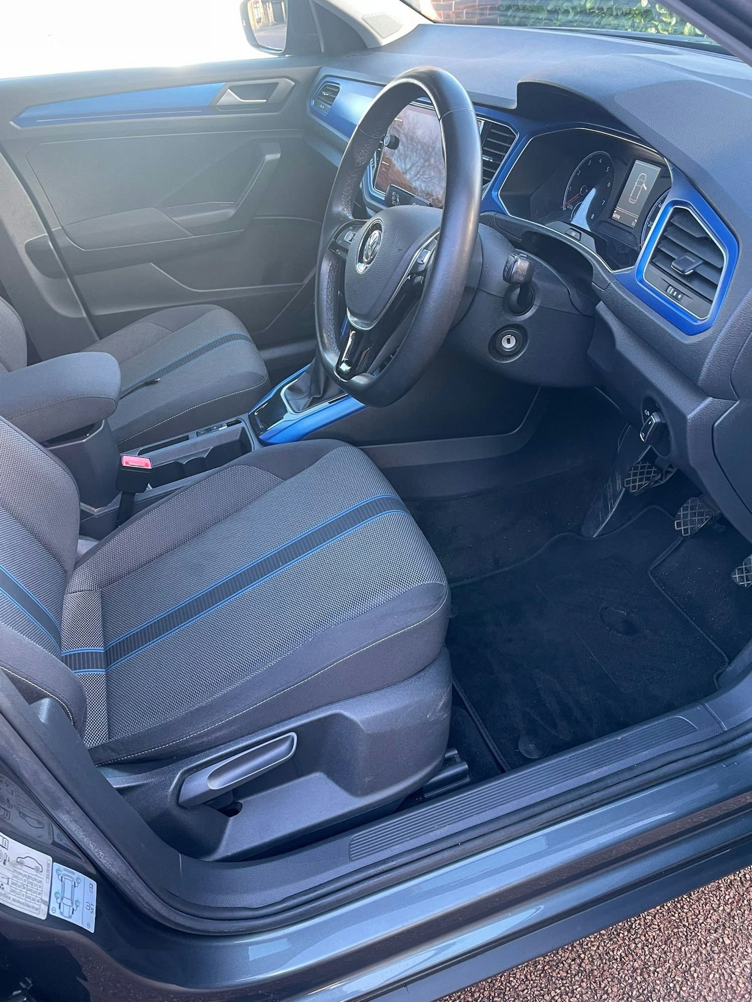 Used Volkswagen T-Roc 2018 for sale - 77249366: Photo 5