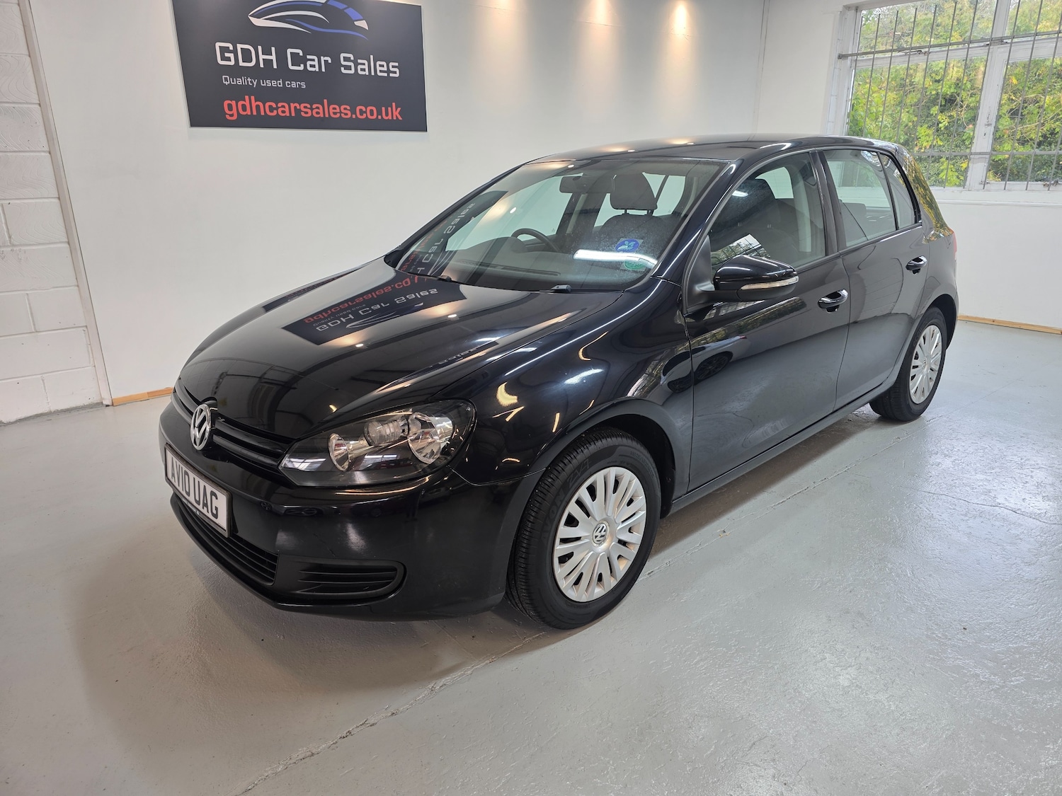 Used Volkswagen Golf 2010 for sale - 76305342: Photo 1