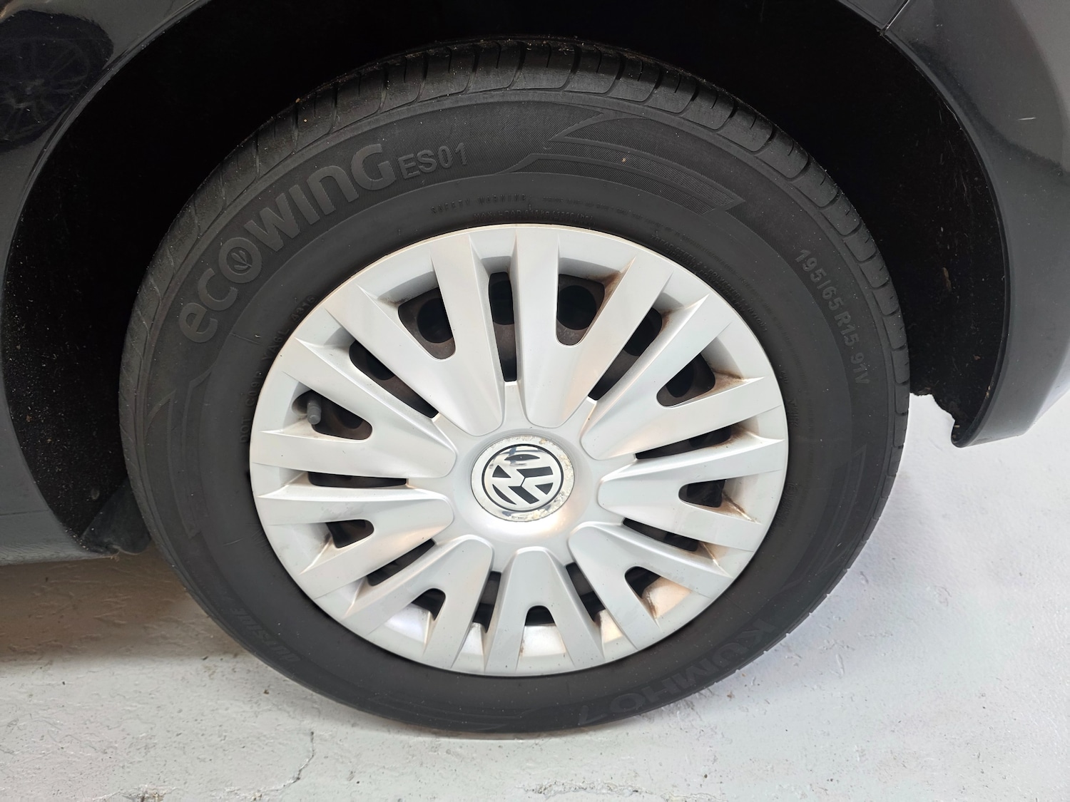 Used Volkswagen Golf 2010 for sale - 76305342: Photo 21