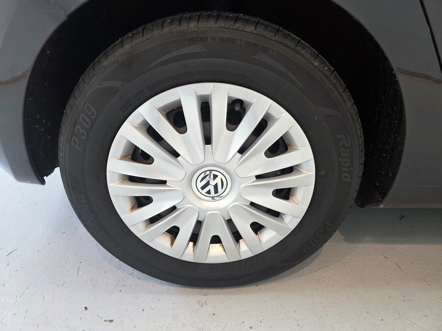 Used Volkswagen Golf 2010 for sale - 76305342: Photo 22