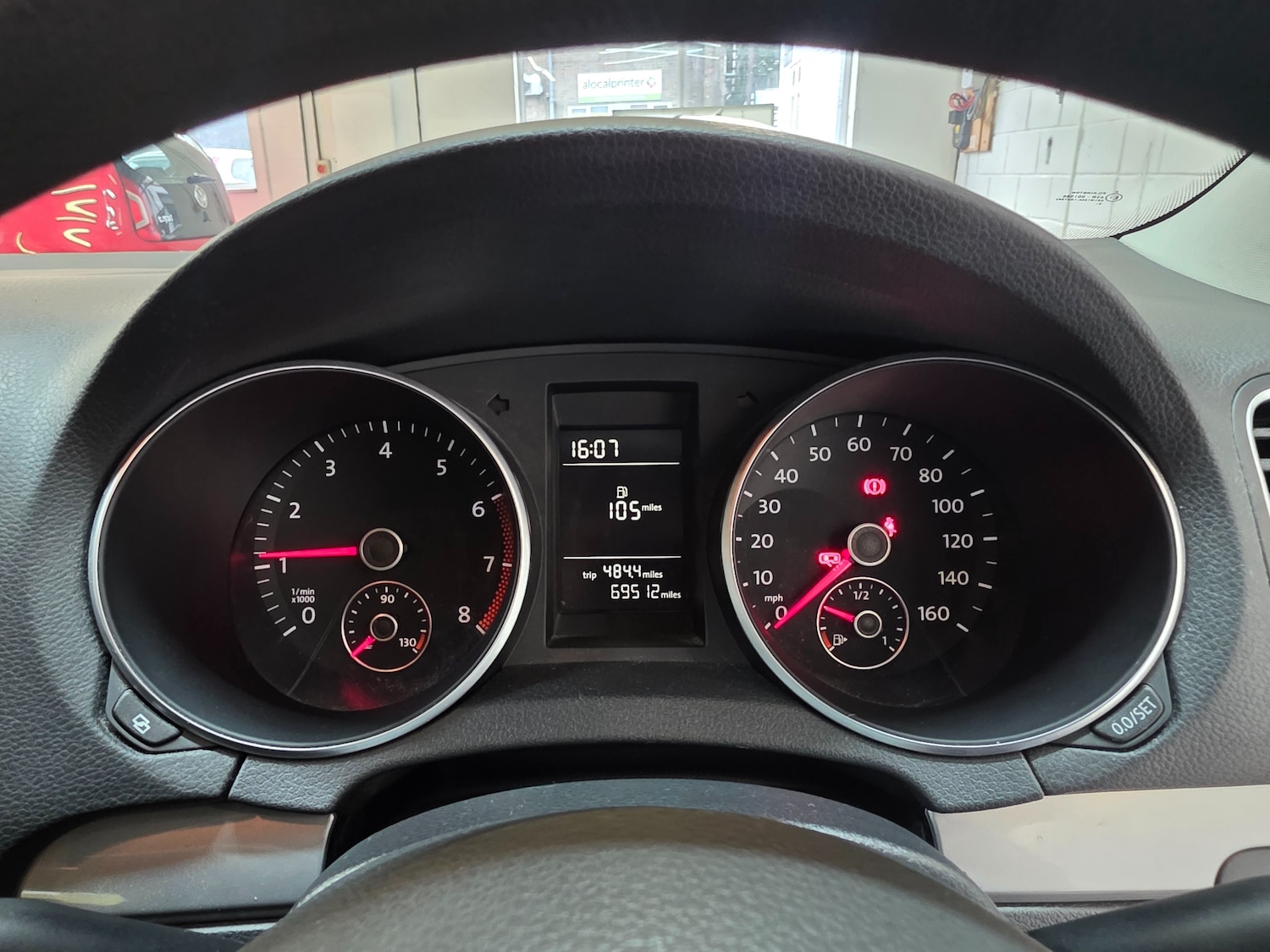 Used Volkswagen Golf 2010 for sale - 76305342: Photo 29