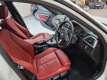 Used BMW 3 Series 2017 for sale - 79001412: Photo