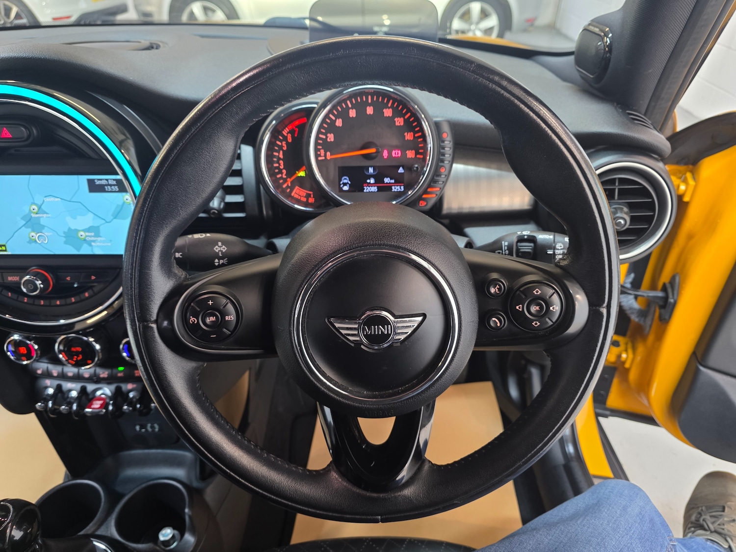 Used MINI Hatch 2015 for sale - 76798672: Photo 10