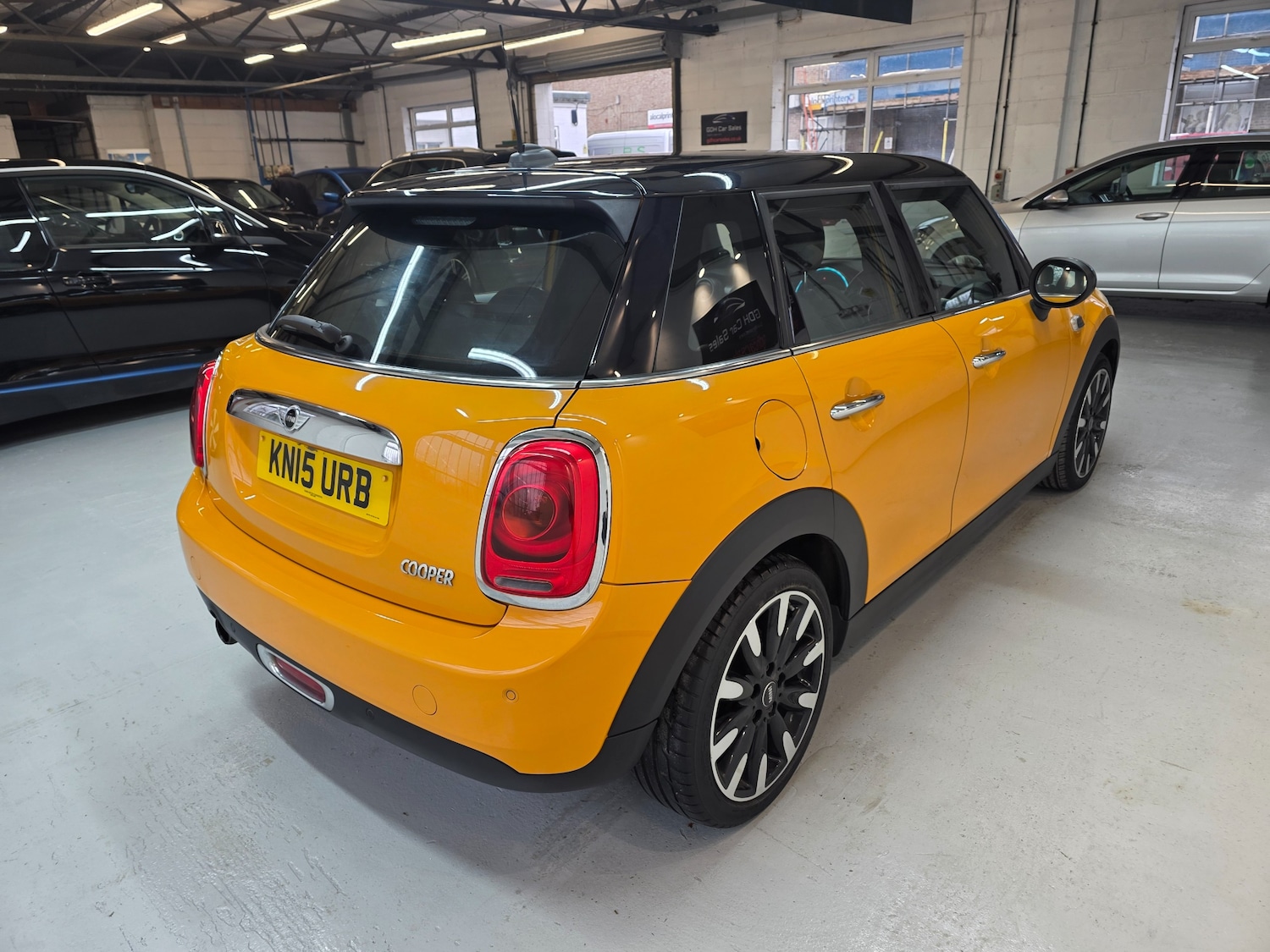 Used MINI Hatch 2015 for sale - 76798672: Photo 17