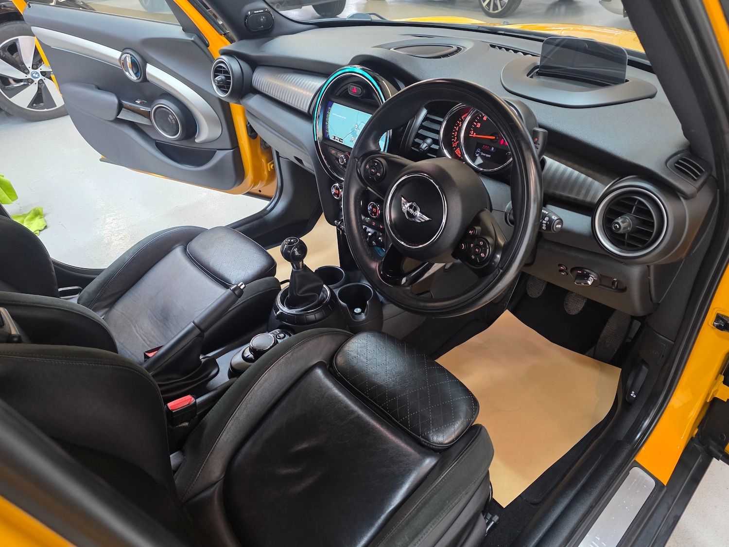 Used MINI Hatch 2015 for sale - 76798672: Photo 22