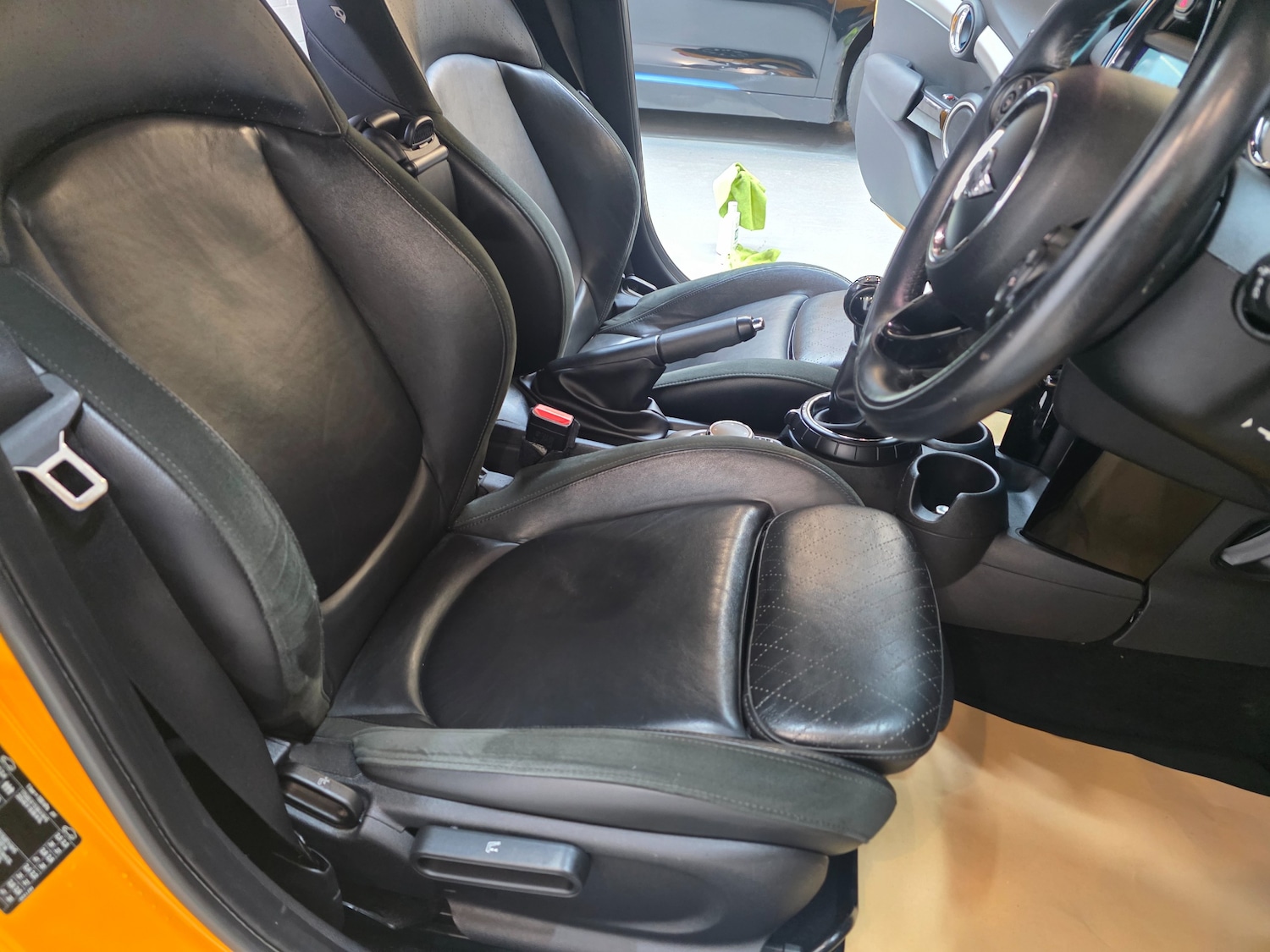 Used MINI Hatch 2015 for sale - 76798672: Photo 28