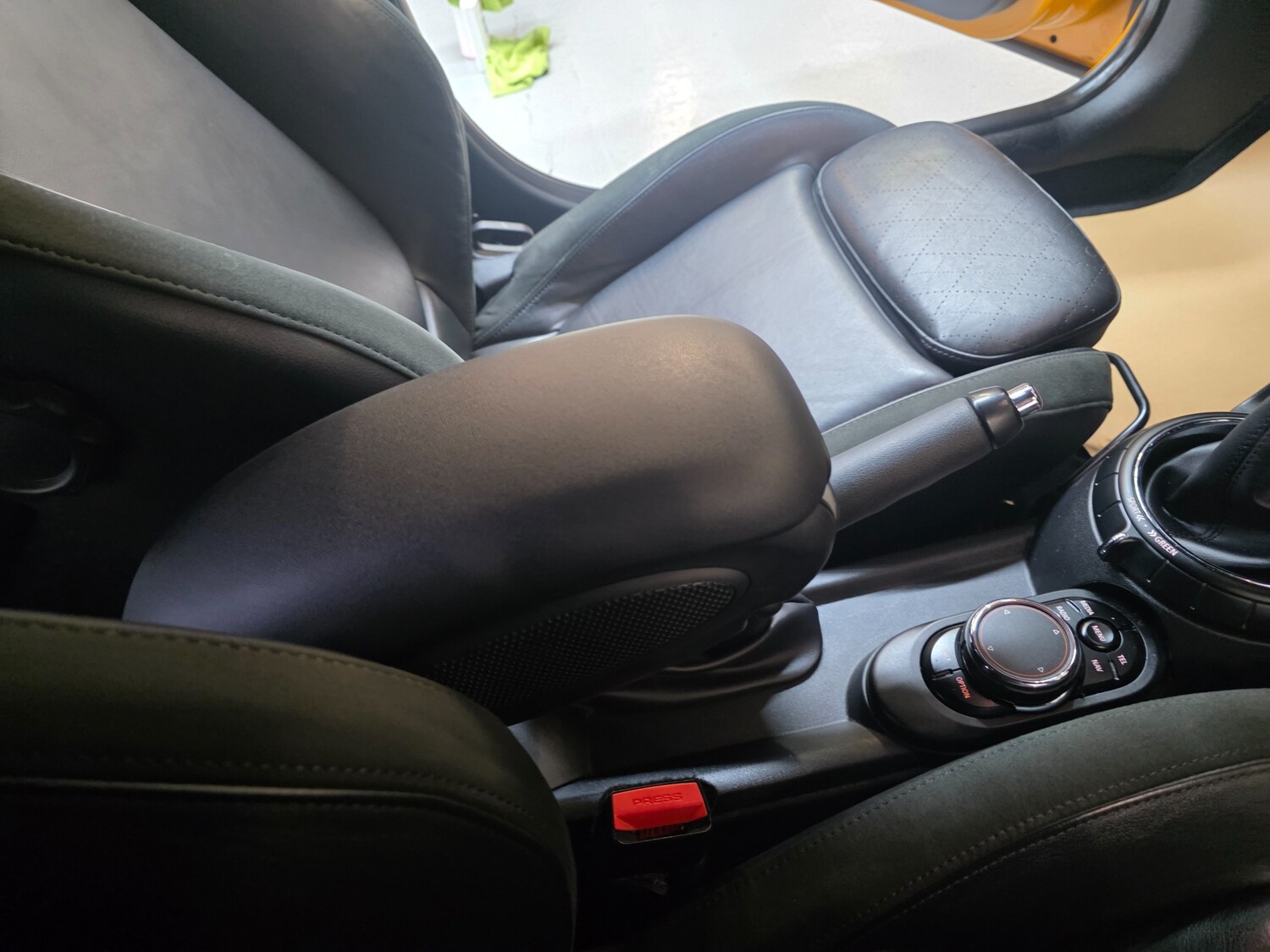 Used MINI Hatch 2015 for sale - 76798672: Photo 33