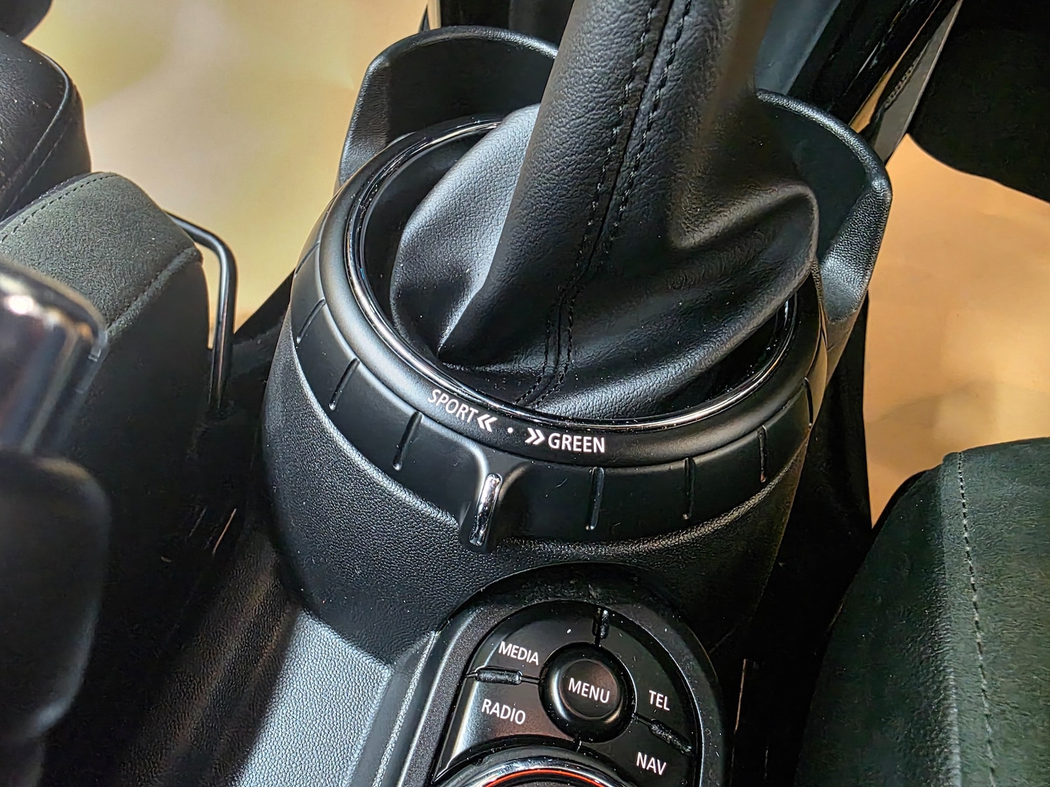 Used MINI Hatch 2015 for sale - 76798672: Photo 37