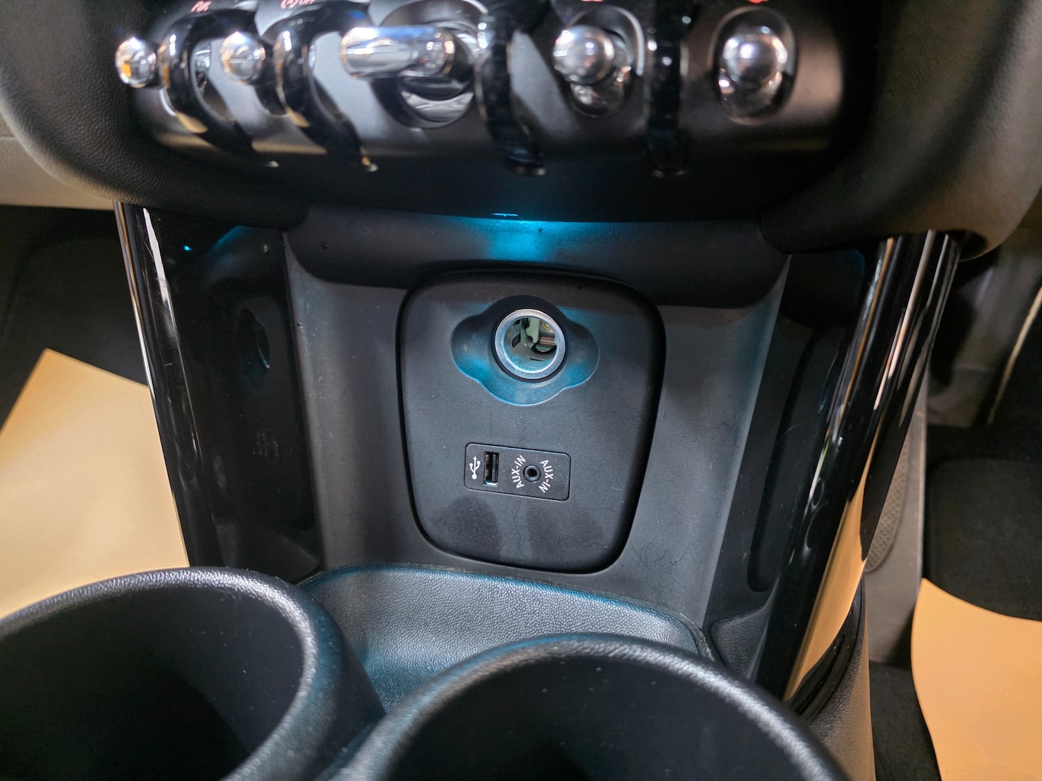 Used MINI Hatch 2015 for sale - 76798672: Photo 40