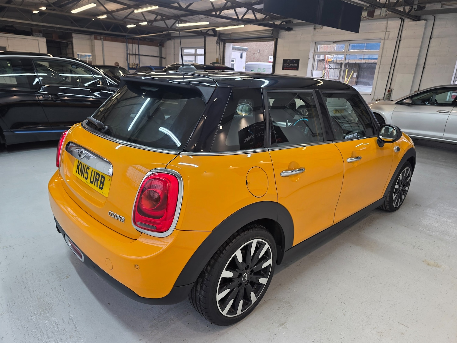 Used MINI Hatch 2015 for sale - 76798672: Photo 5