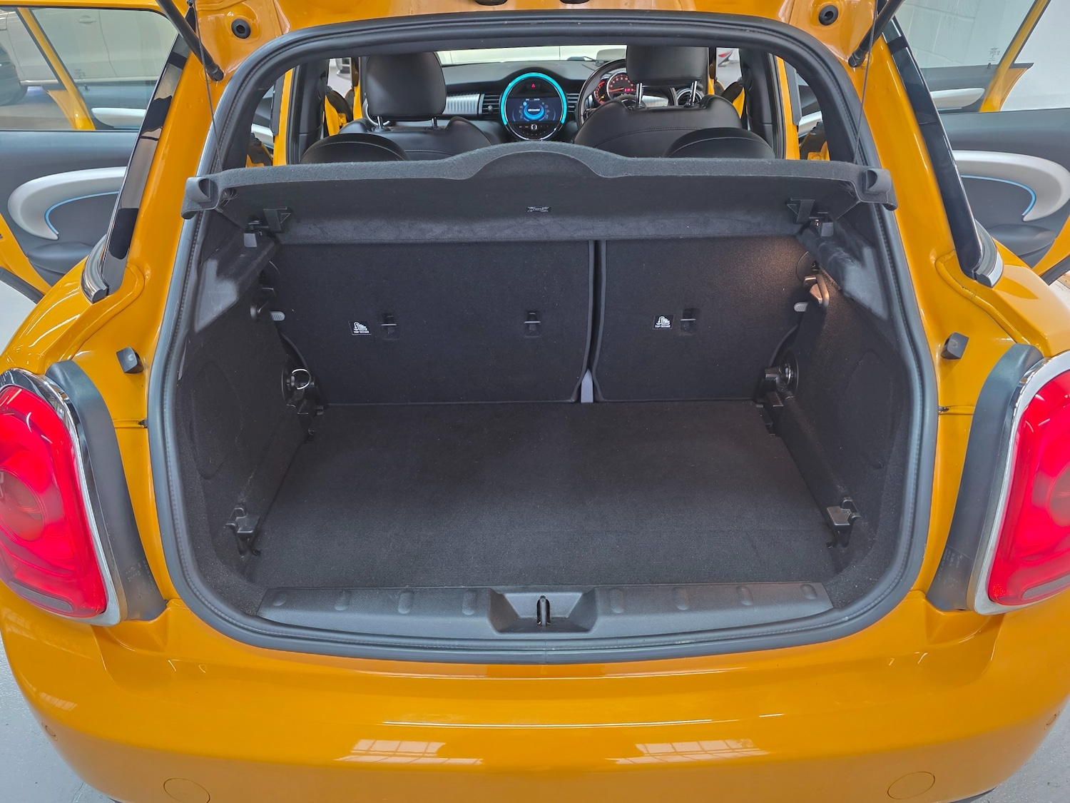 Used MINI Hatch 2015 for sale - 76798672: Photo 8