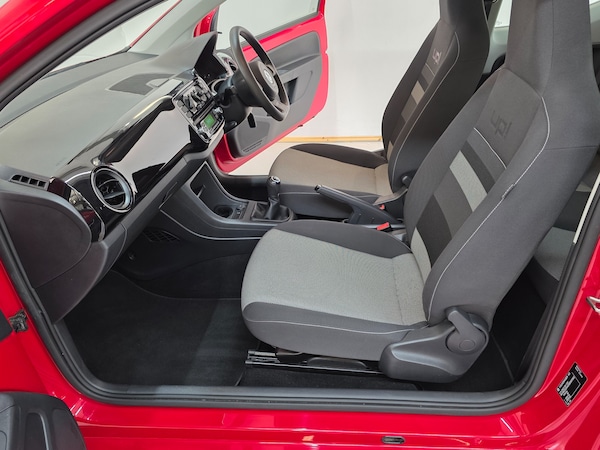 Used Volkswagen up! 2016 for sale - 75754358: Photo 12