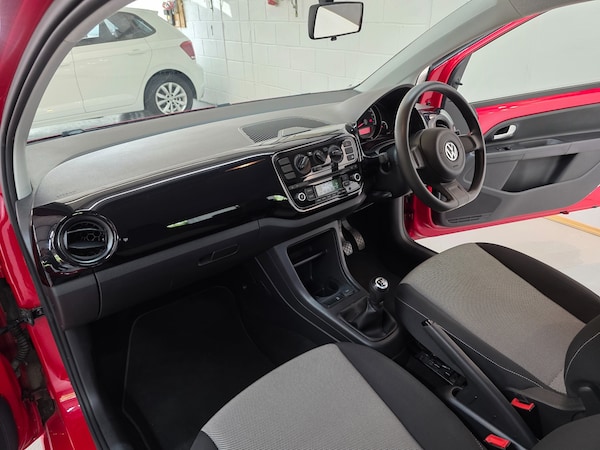 Used Volkswagen up! 2016 for sale - 75754358: Photo 18