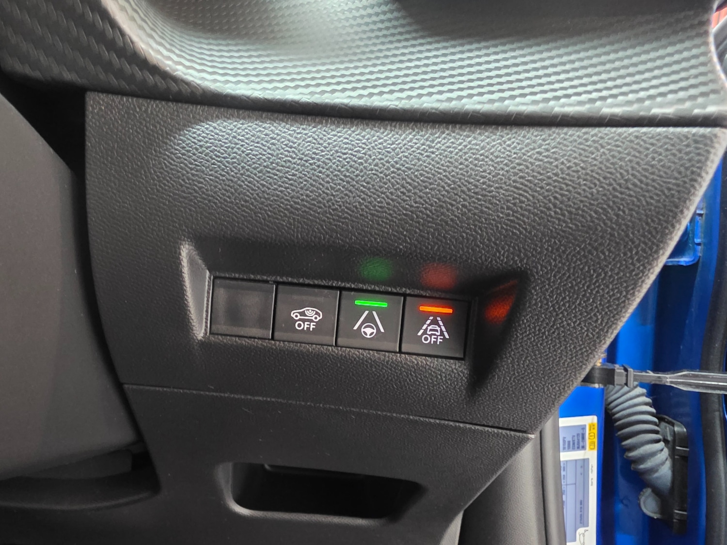 Used Peugeot E-2008 2021 for sale - 76836559: Photo 54