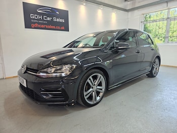 Used Volkswagen Golf 2019 for sale - 78920437: Photo
