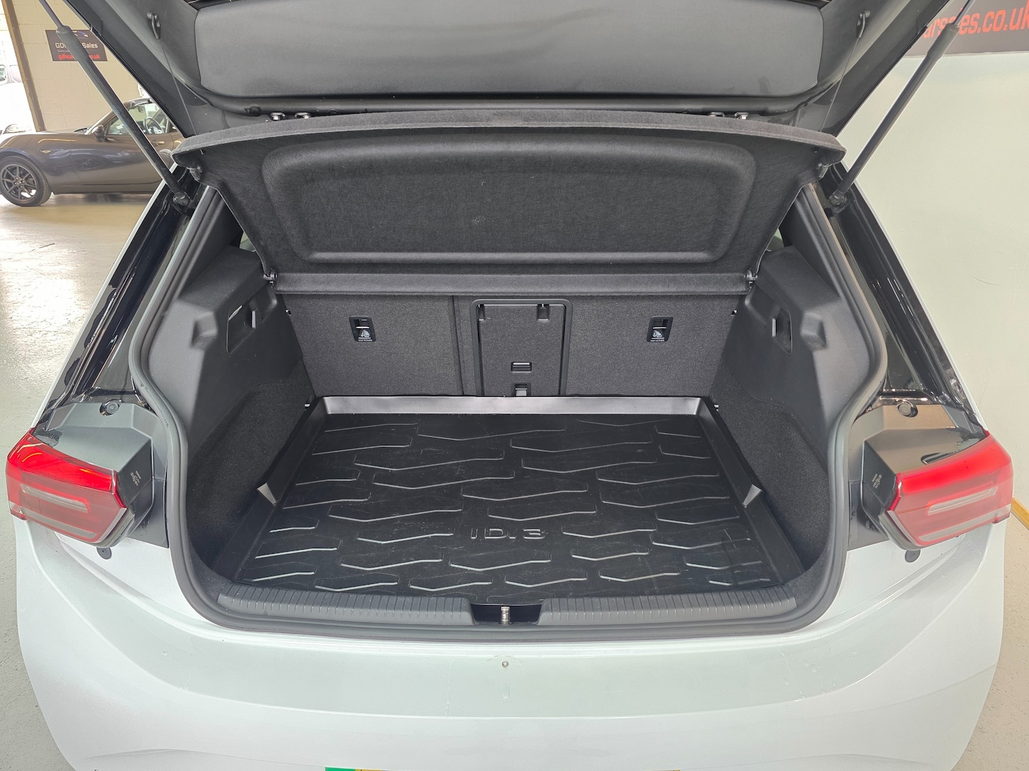 Used Volkswagen ID.3 2021 for sale - 77593286: Photo 8