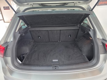 Used Volkswagen Tiguan 2016 for sale - 76030230: Photo