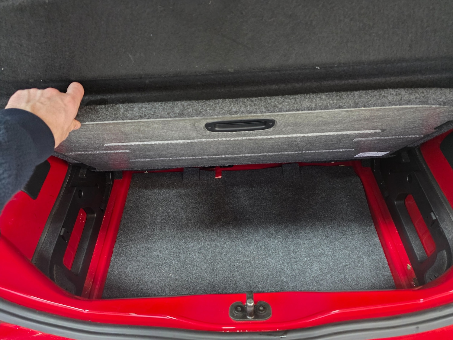 Used Volkswagen up! 2015 for sale - 77493734: Photo 27